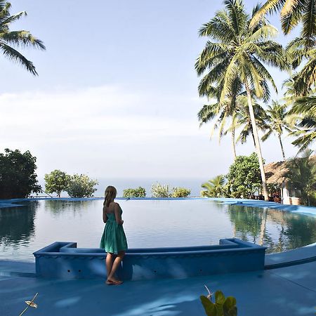 Hotel The Eco Varkala Esterno foto