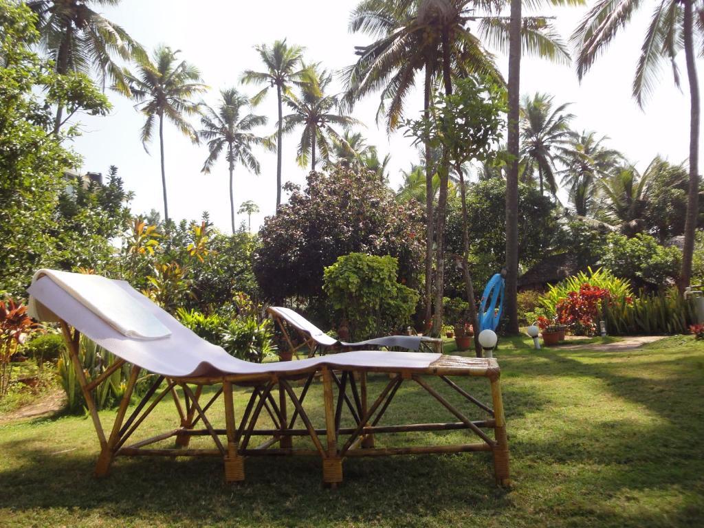 Hotel The Eco Varkala Esterno foto