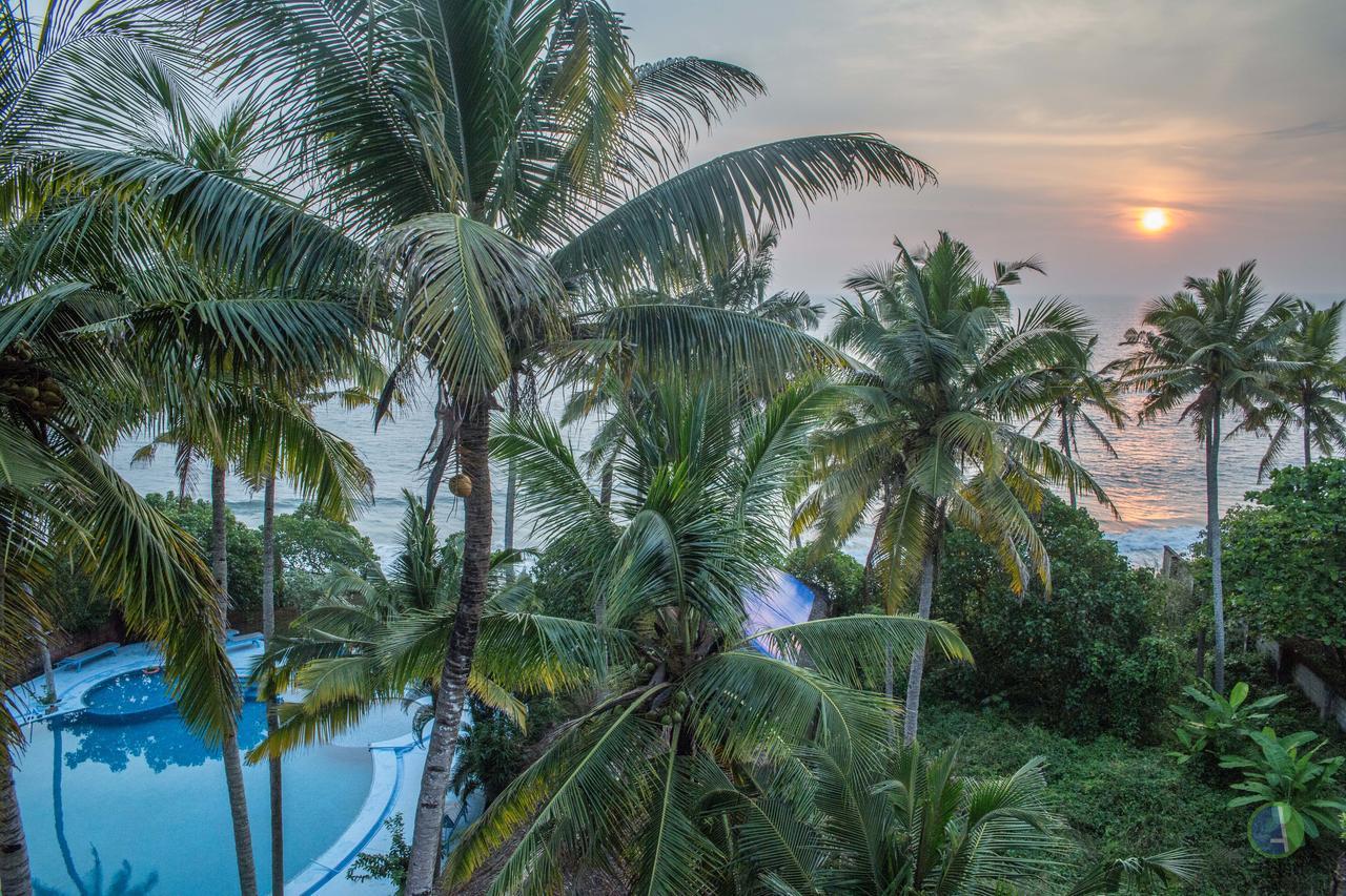 Hotel The Eco Varkala Esterno foto