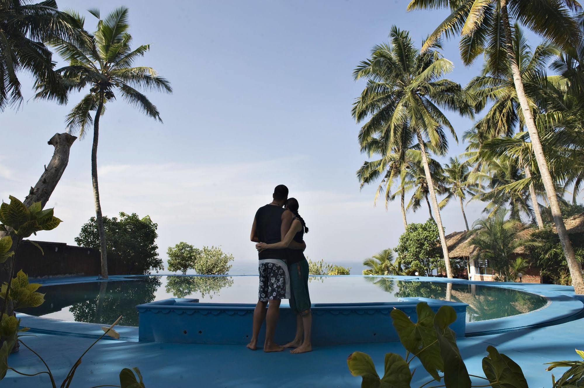 Hotel The Eco Varkala Esterno foto