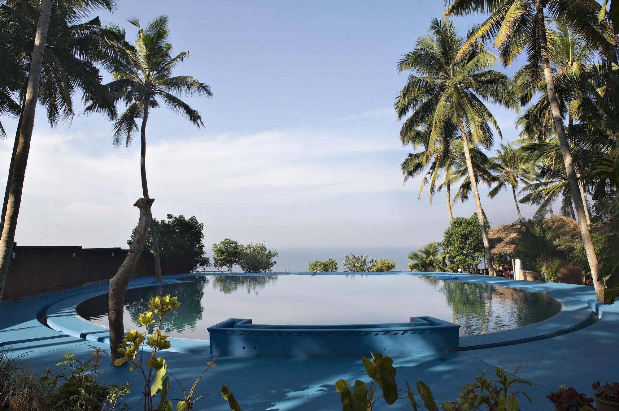 Hotel The Eco Varkala Esterno foto