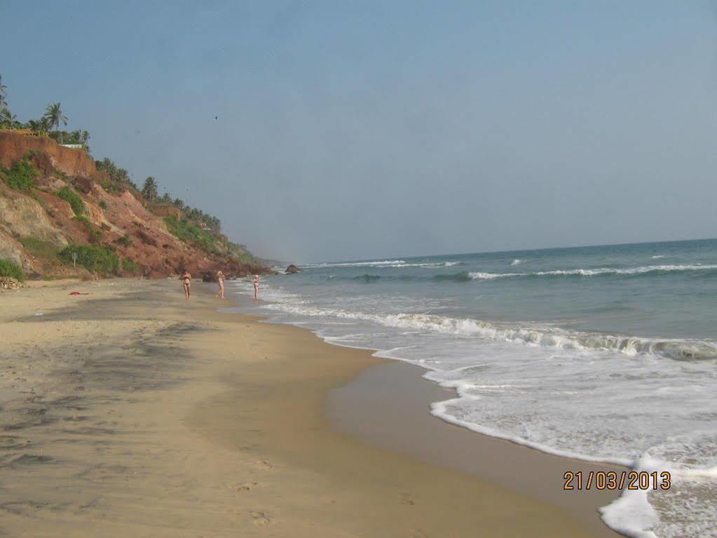 Hotel The Eco Varkala Esterno foto